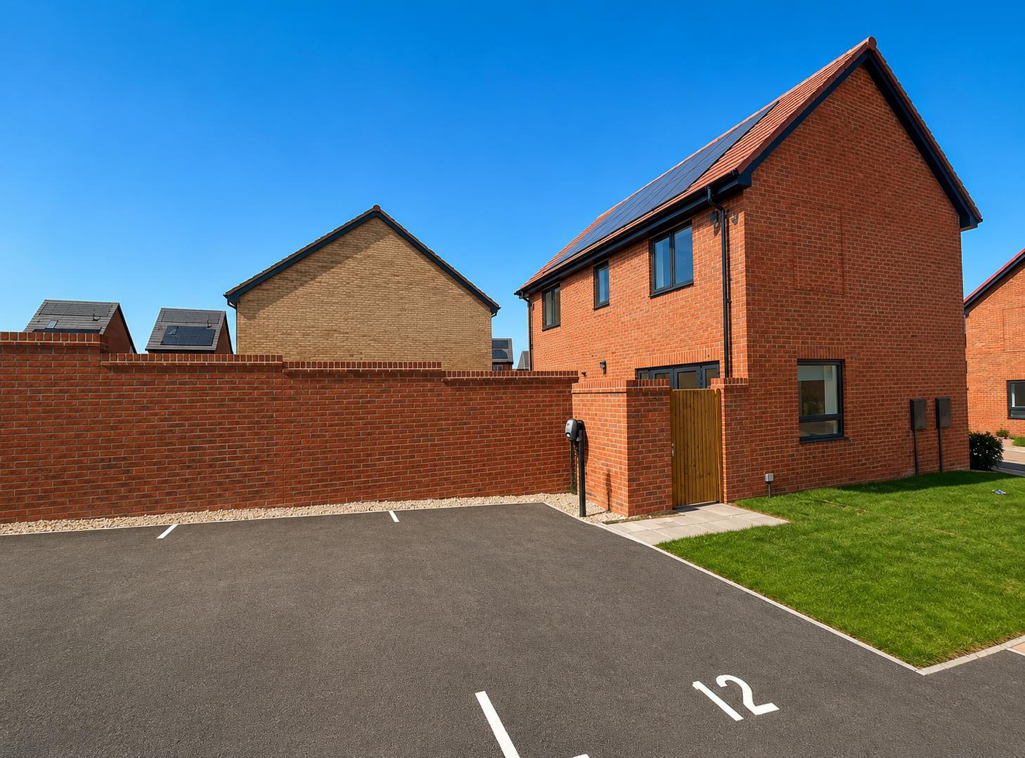 3 bed property in Sarda Grove, Milton Keynes